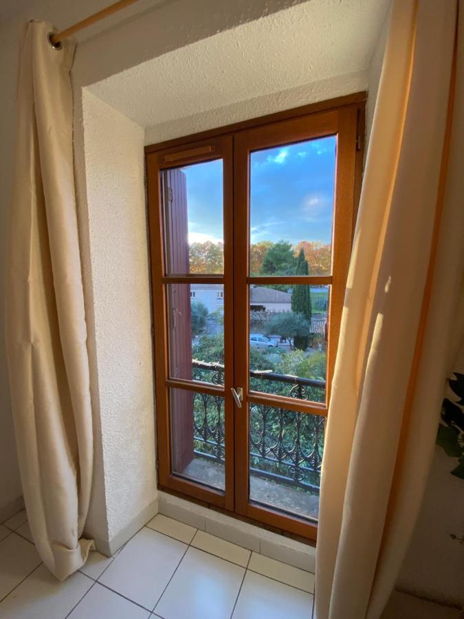 Au Pied De La Cite, T3 Au Calme Apartment Carcassonne Luaran gambar